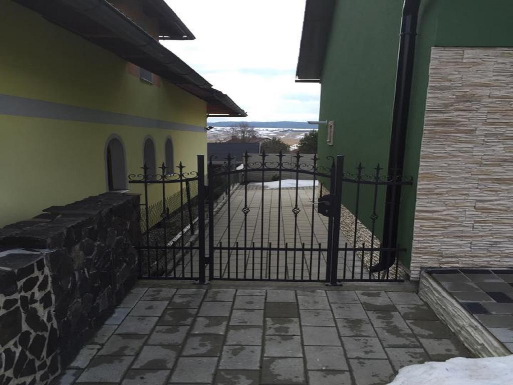 Apartman U Puskina Strba Exterior photo