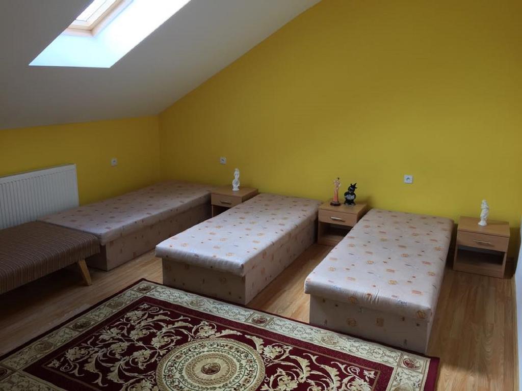 Apartman U Puskina Strba Exterior photo
